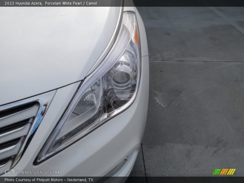 Porcelain White Pearl / Camel 2013 Hyundai Azera