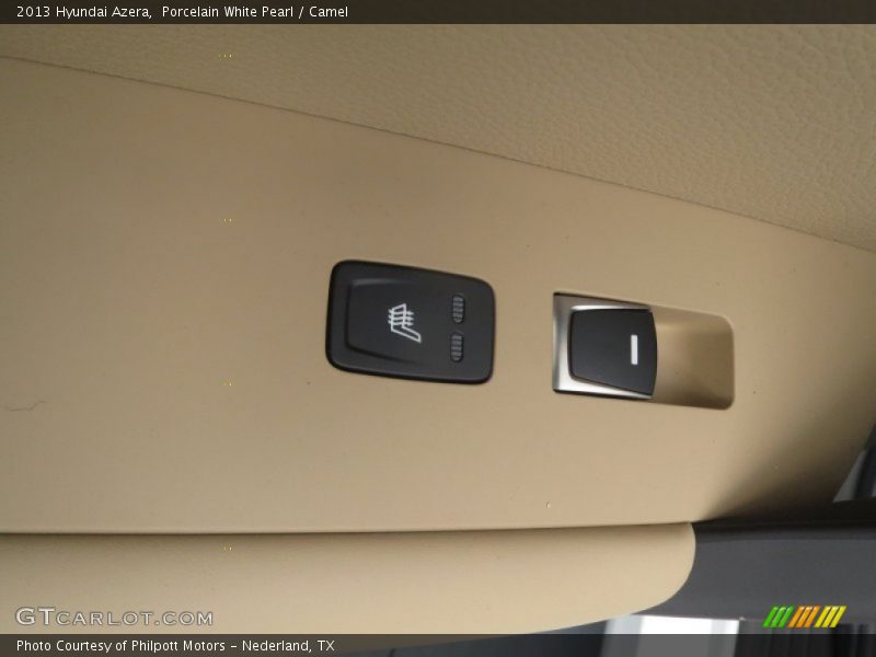 Porcelain White Pearl / Camel 2013 Hyundai Azera