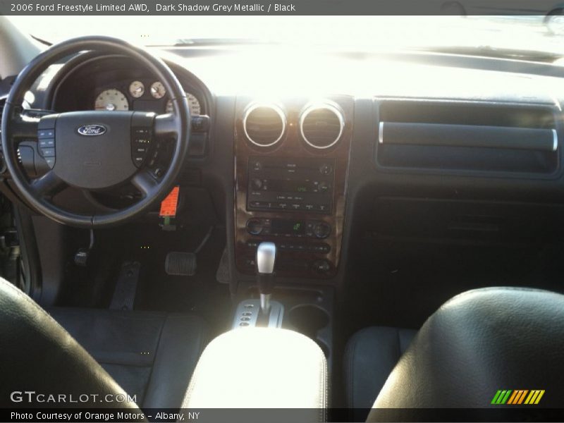 Dark Shadow Grey Metallic / Black 2006 Ford Freestyle Limited AWD