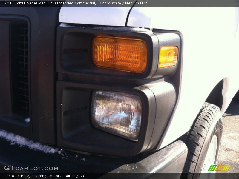 Oxford White / Medium Flint 2011 Ford E Series Van E250 Extended Commercial