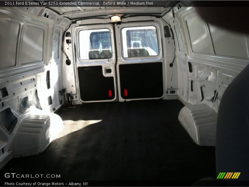 Oxford White / Medium Flint 2011 Ford E Series Van E250 Extended Commercial