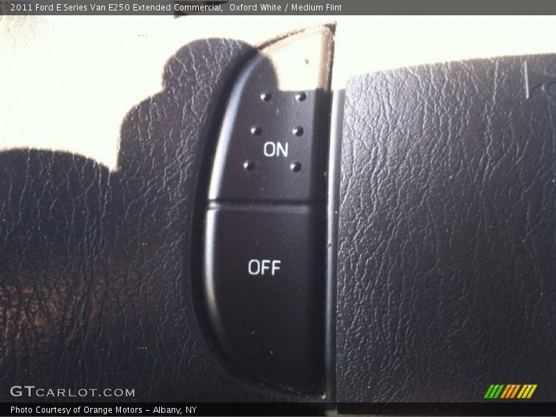 Oxford White / Medium Flint 2011 Ford E Series Van E250 Extended Commercial