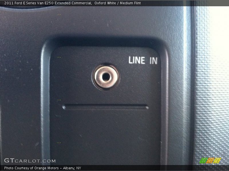 Oxford White / Medium Flint 2011 Ford E Series Van E250 Extended Commercial