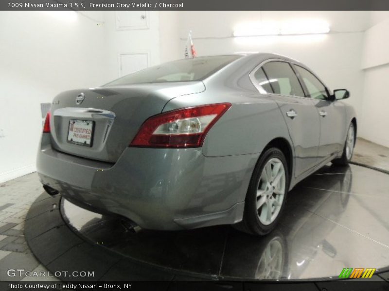 Precision Gray Metallic / Charcoal 2009 Nissan Maxima 3.5 S