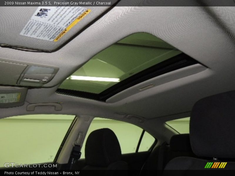 Precision Gray Metallic / Charcoal 2009 Nissan Maxima 3.5 S