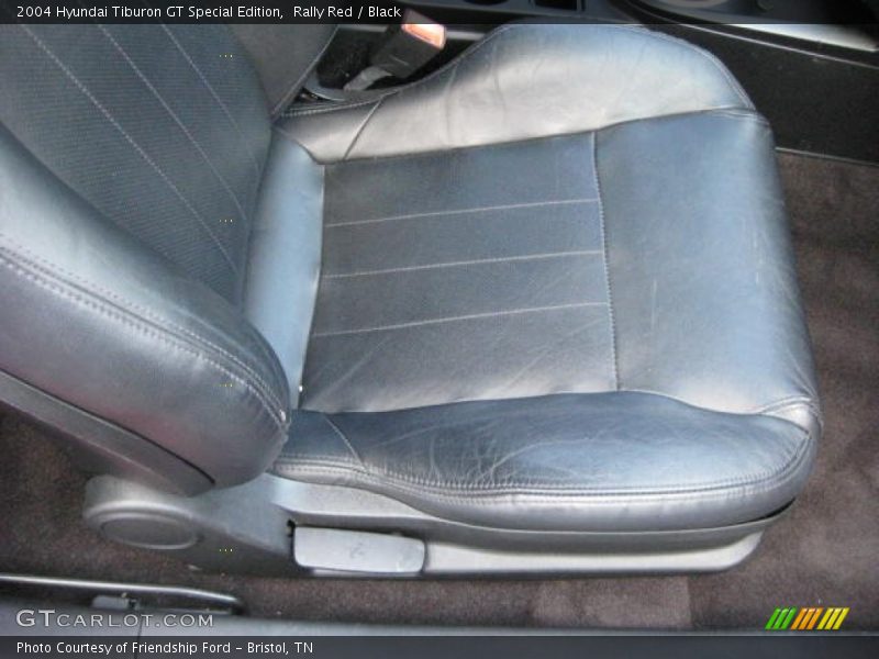 Front Seat of 2004 Tiburon GT Special Edition