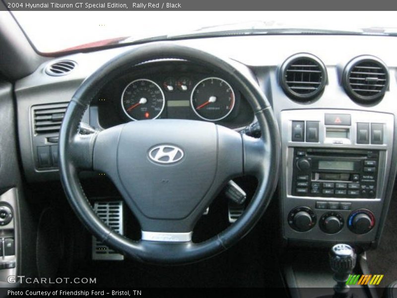 Dashboard of 2004 Tiburon GT Special Edition