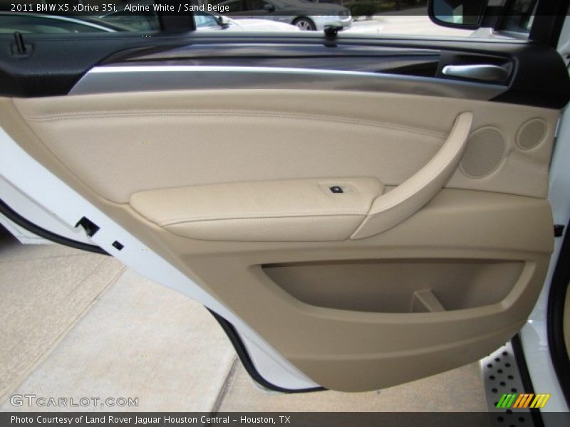 Alpine White / Sand Beige 2011 BMW X5 xDrive 35i