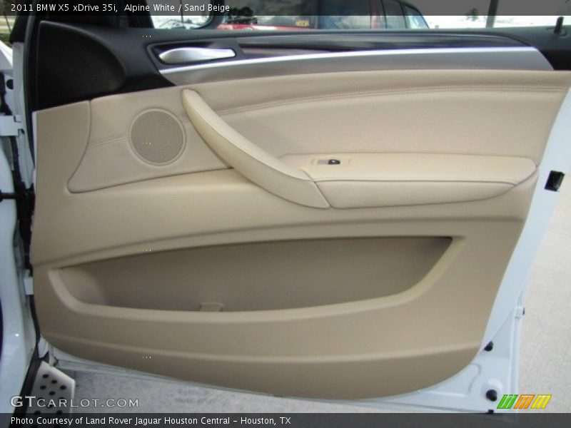 Alpine White / Sand Beige 2011 BMW X5 xDrive 35i