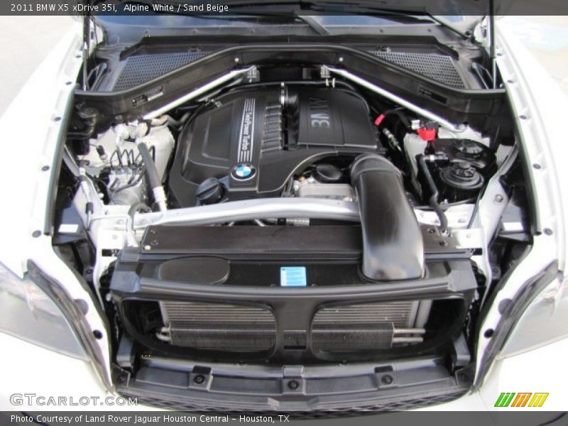 Alpine White / Sand Beige 2011 BMW X5 xDrive 35i