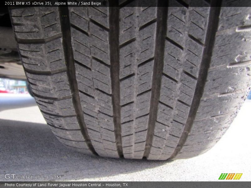 Alpine White / Sand Beige 2011 BMW X5 xDrive 35i