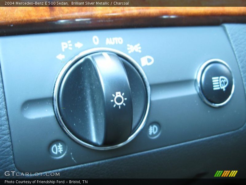 Brilliant Silver Metallic / Charcoal 2004 Mercedes-Benz E 500 Sedan
