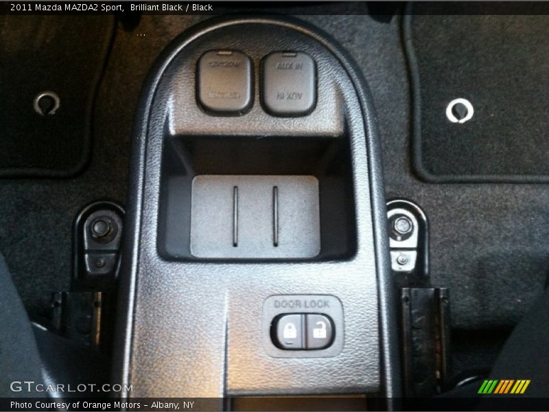 Brilliant Black / Black 2011 Mazda MAZDA2 Sport