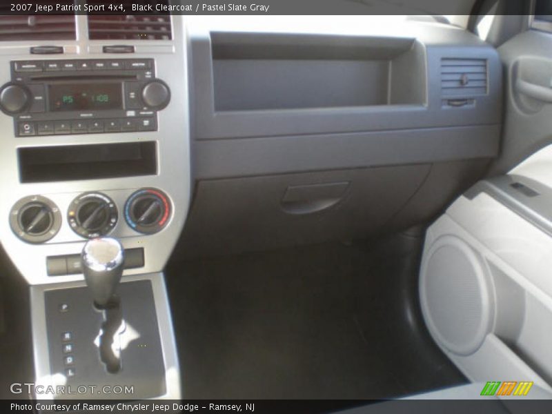 Black Clearcoat / Pastel Slate Gray 2007 Jeep Patriot Sport 4x4