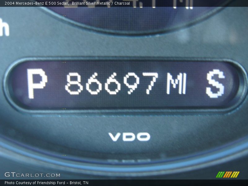 Brilliant Silver Metallic / Charcoal 2004 Mercedes-Benz E 500 Sedan