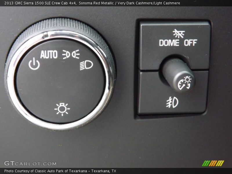 Controls of 2013 Sierra 1500 SLE Crew Cab 4x4