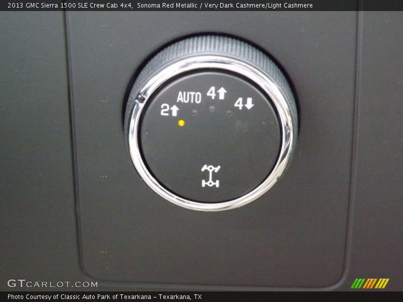 Controls of 2013 Sierra 1500 SLE Crew Cab 4x4