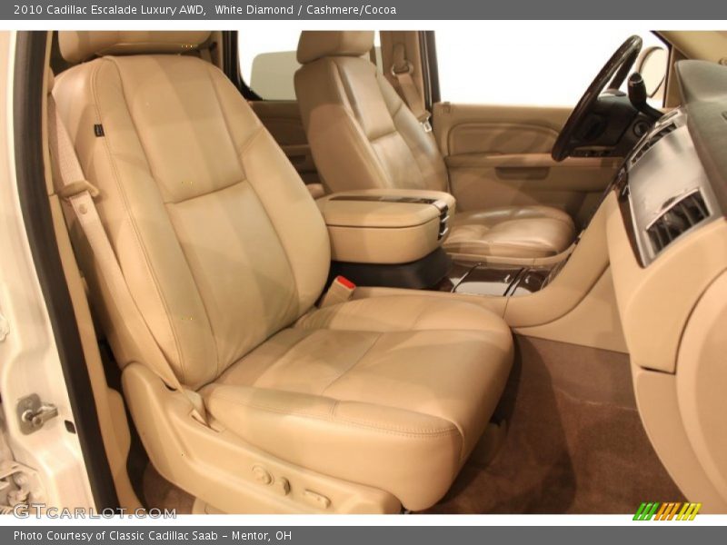 White Diamond / Cashmere/Cocoa 2010 Cadillac Escalade Luxury AWD