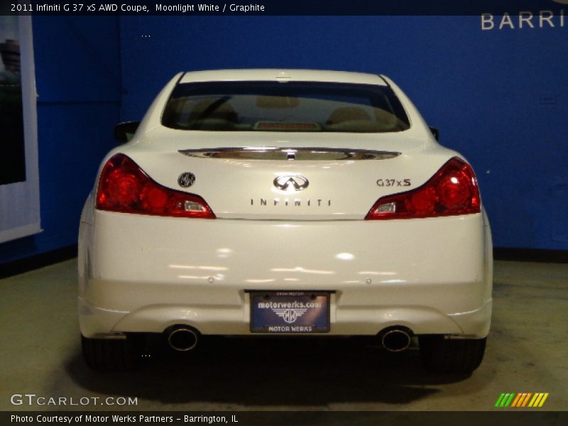Moonlight White / Graphite 2011 Infiniti G 37 xS AWD Coupe