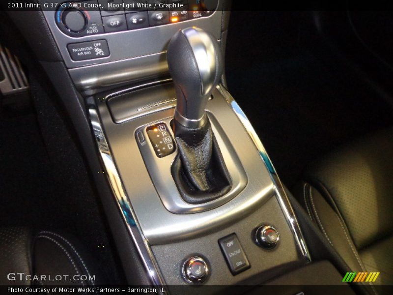 Moonlight White / Graphite 2011 Infiniti G 37 xS AWD Coupe