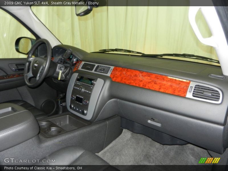 Stealth Gray Metallic / Ebony 2009 GMC Yukon SLT 4x4