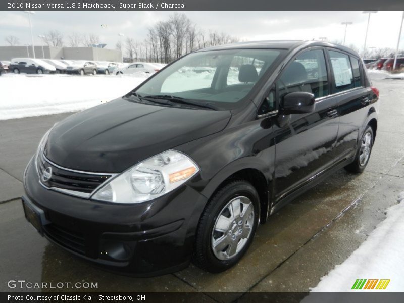 Super Black / Charcoal 2010 Nissan Versa 1.8 S Hatchback