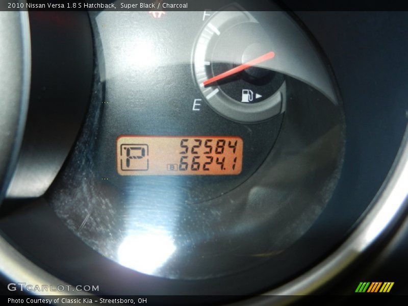 Super Black / Charcoal 2010 Nissan Versa 1.8 S Hatchback