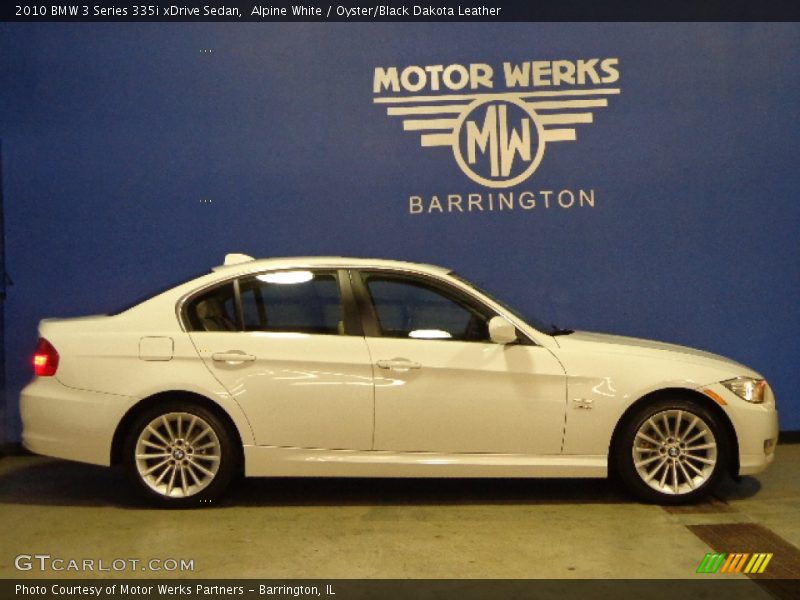 Alpine White / Oyster/Black Dakota Leather 2010 BMW 3 Series 335i xDrive Sedan