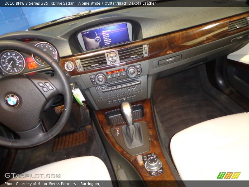 Alpine White / Oyster/Black Dakota Leather 2010 BMW 3 Series 335i xDrive Sedan