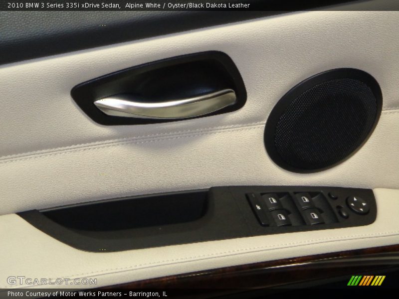 Alpine White / Oyster/Black Dakota Leather 2010 BMW 3 Series 335i xDrive Sedan