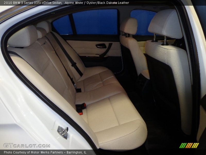 Alpine White / Oyster/Black Dakota Leather 2010 BMW 3 Series 335i xDrive Sedan