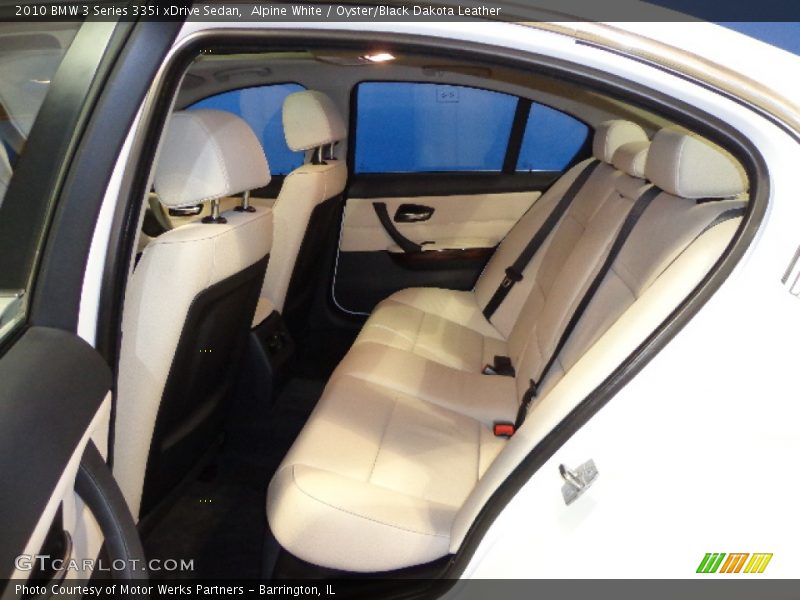 Alpine White / Oyster/Black Dakota Leather 2010 BMW 3 Series 335i xDrive Sedan
