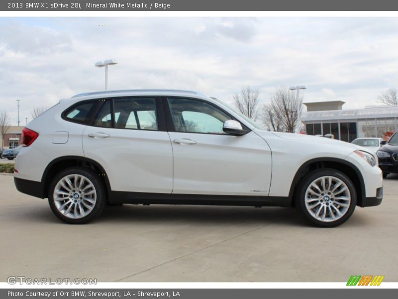 Mineral White Metallic / Beige 2013 BMW X1 sDrive 28i