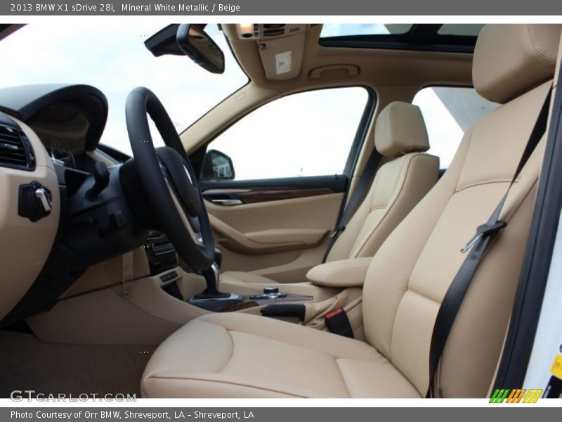Mineral White Metallic / Beige 2013 BMW X1 sDrive 28i