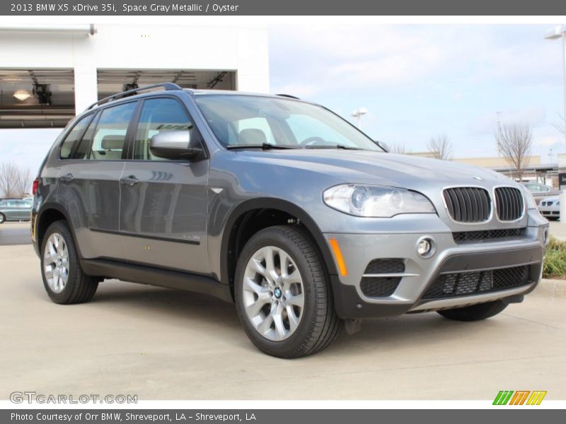 Space Gray Metallic / Oyster 2013 BMW X5 xDrive 35i