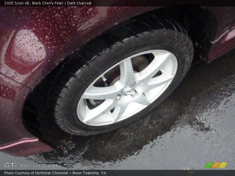 Black Cherry Pearl / Dark Charcoal 2005 Scion xB