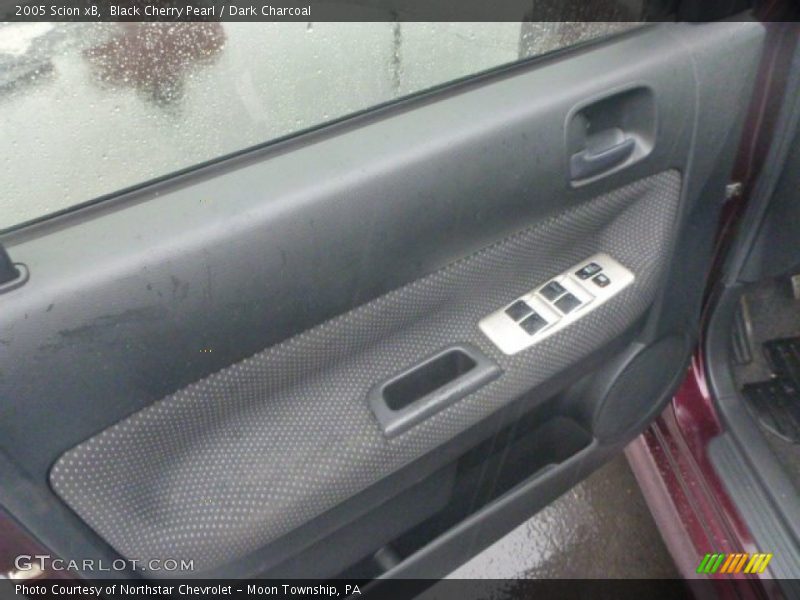 Door Panel of 2005 xB 
