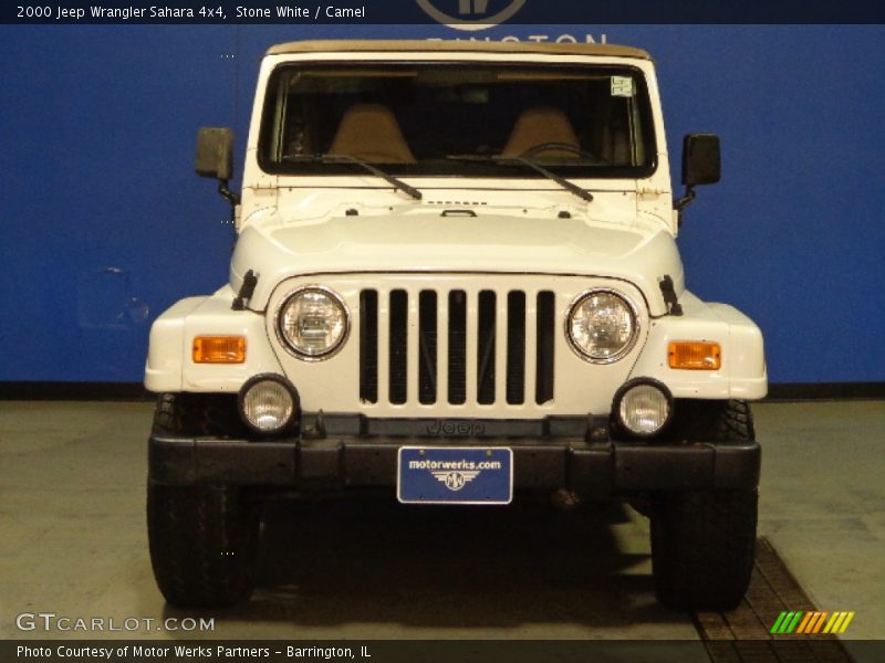 Stone White / Camel 2000 Jeep Wrangler Sahara 4x4