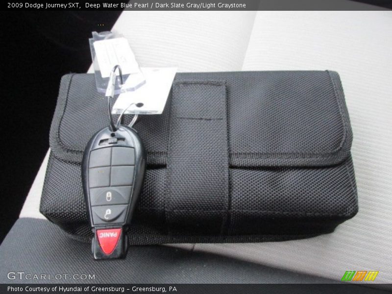 Deep Water Blue Pearl / Dark Slate Gray/Light Graystone 2009 Dodge Journey SXT