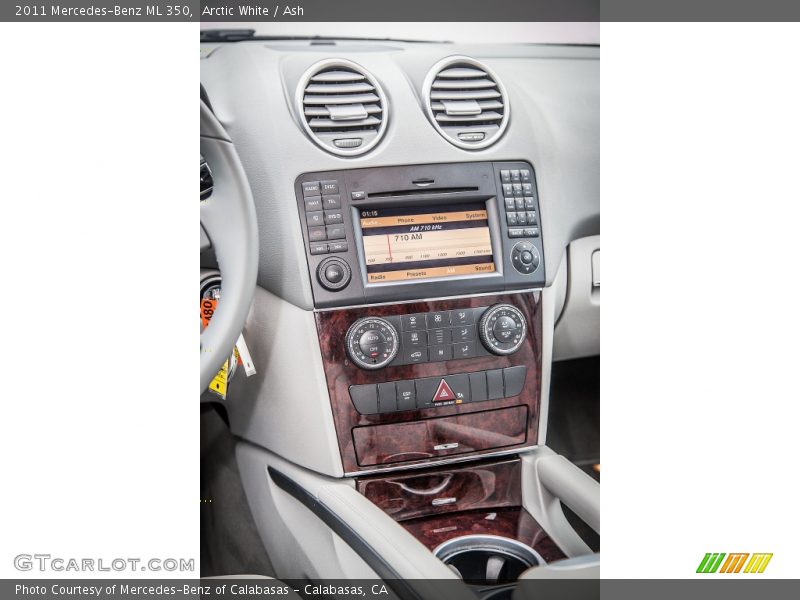 Arctic White / Ash 2011 Mercedes-Benz ML 350