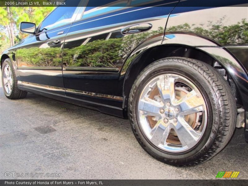 Black / Black 2006 Lincoln LS V8
