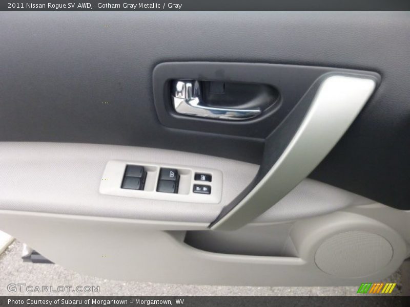 Gotham Gray Metallic / Gray 2011 Nissan Rogue SV AWD