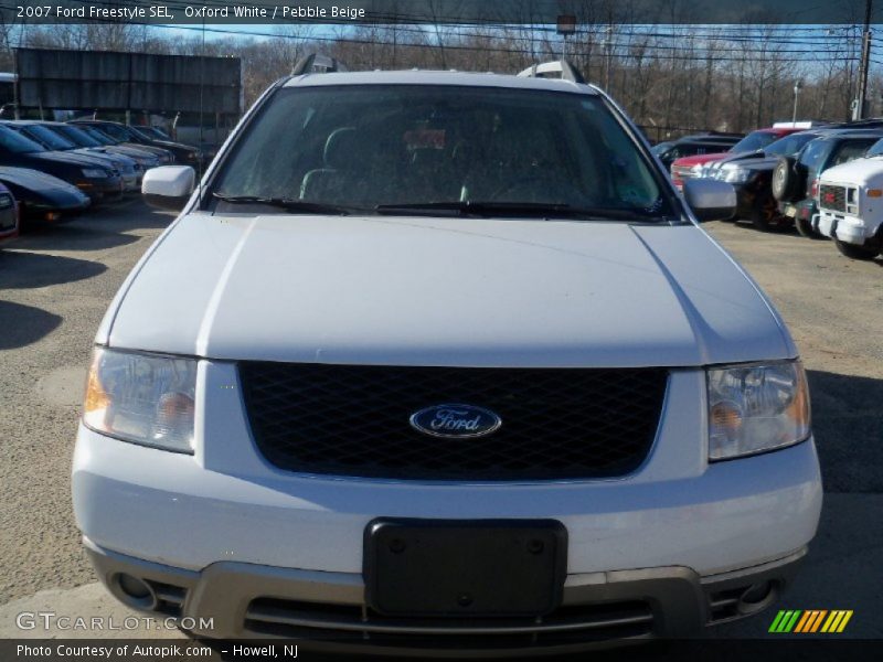 Oxford White / Pebble Beige 2007 Ford Freestyle SEL