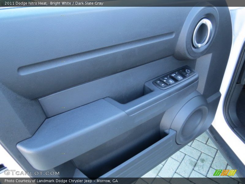 Bright White / Dark Slate Gray 2011 Dodge Nitro Heat