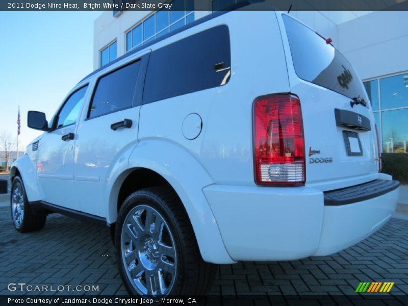 Bright White / Dark Slate Gray 2011 Dodge Nitro Heat