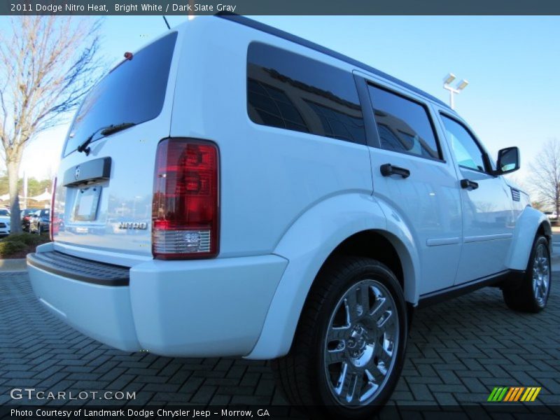 Bright White / Dark Slate Gray 2011 Dodge Nitro Heat