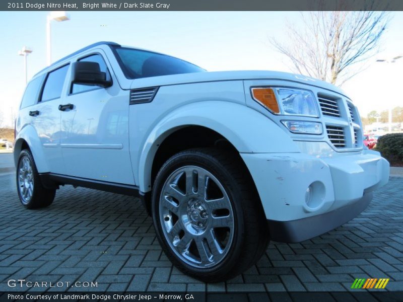 Bright White / Dark Slate Gray 2011 Dodge Nitro Heat