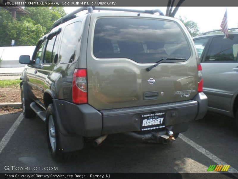 Gold Rush Metallic / Dusk Gray 2001 Nissan Xterra XE V6 4x4