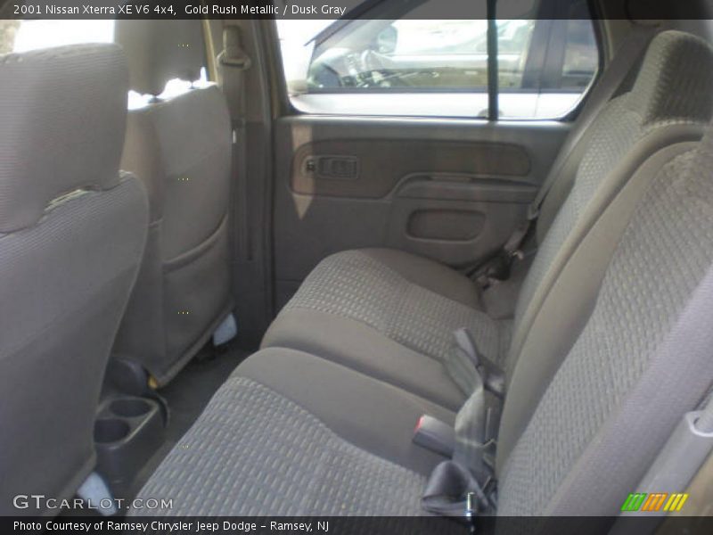 Gold Rush Metallic / Dusk Gray 2001 Nissan Xterra XE V6 4x4