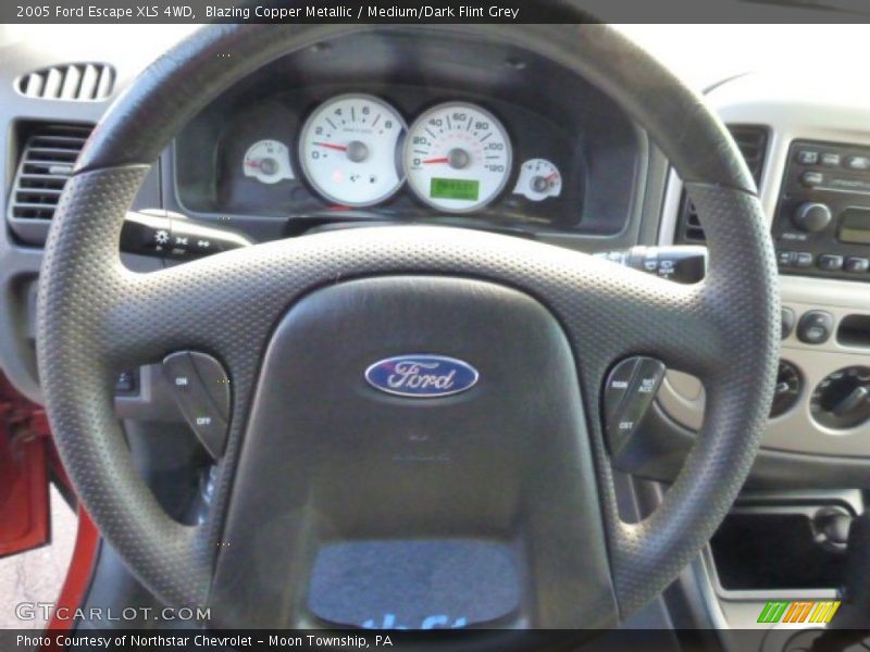 Blazing Copper Metallic / Medium/Dark Flint Grey 2005 Ford Escape XLS 4WD
